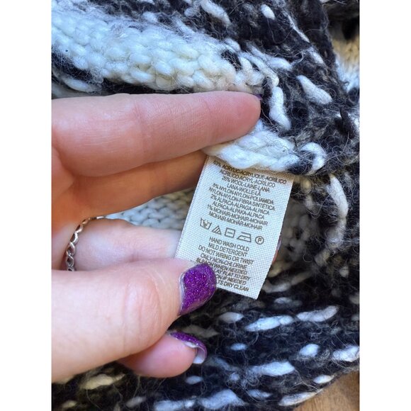 Free People Chunky Knit Fair Isle Black & White Cropped Sweater Medium - Picture 6 of 7